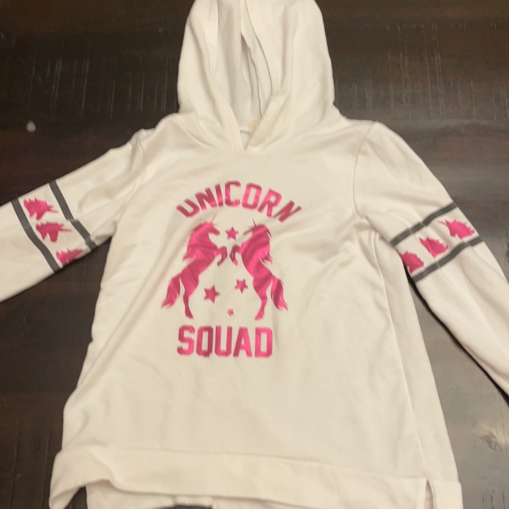 Between, size 10, white, pink, black sweatshirt